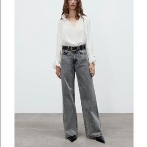 ZARA HI-RISE WIDE LEG JEANS
GRAY 26 (US 2)
